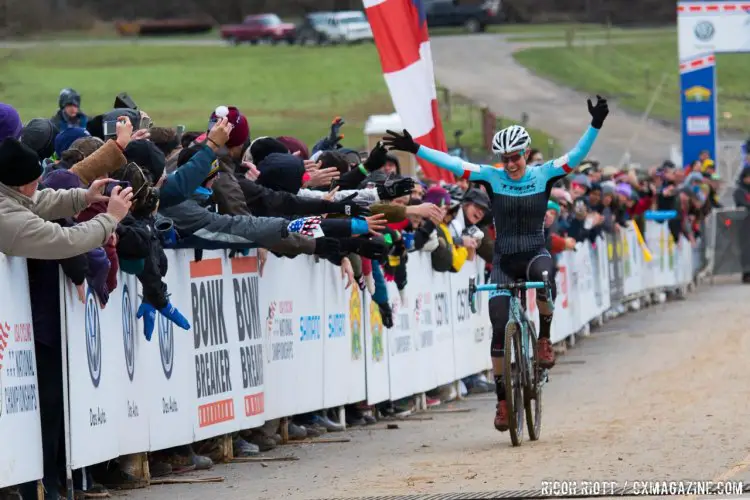 Katie Compton rolls over the line