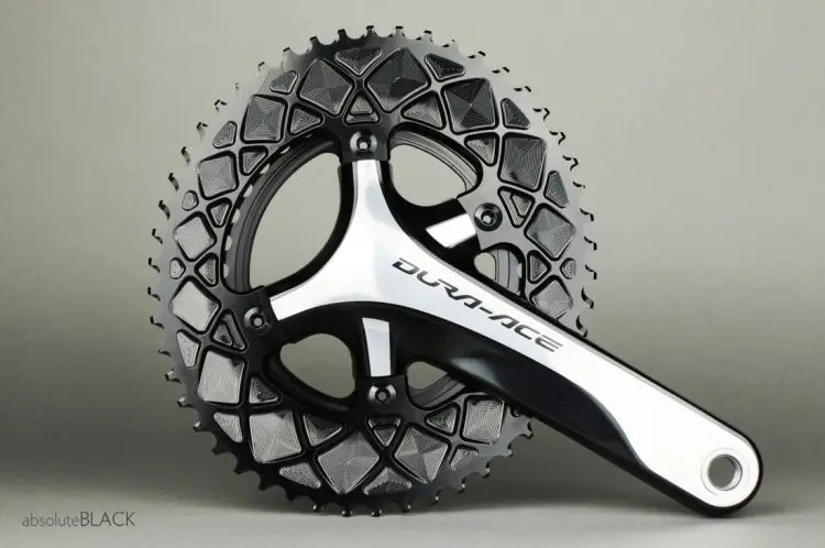 Absoluteblack's Oval Road chainrings.