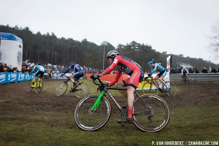 Stephen Hyde tok an outside line to a top 25 finish. Elite Men, 2016 Cyclocross World Championships. © Pieter Van Hoorebeke / Cyclocross Magazine