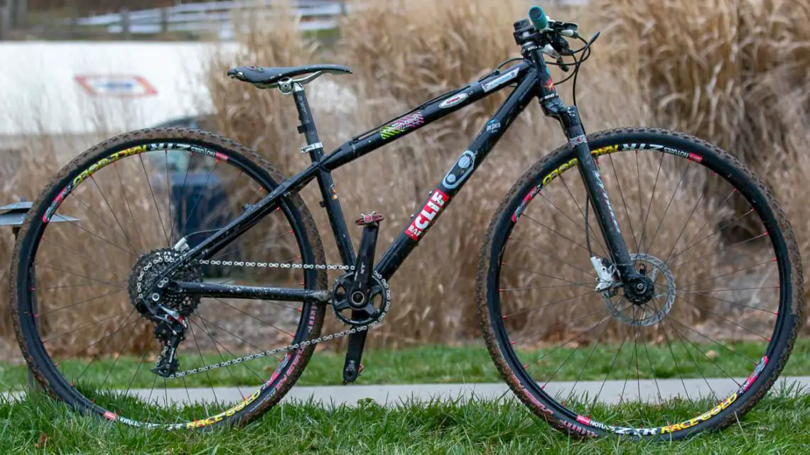 Haydn Hludzinski's championship-winning Kinesis 29er with White Brothers Rock Solid carbon rigid fork. 2016 Cyclocross National Championships. © R. Riott/Cyclocross Magazine