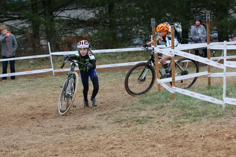 Junior Women 9-10, 2016 Cyclocross National Championships. © Cyclocross Magazine