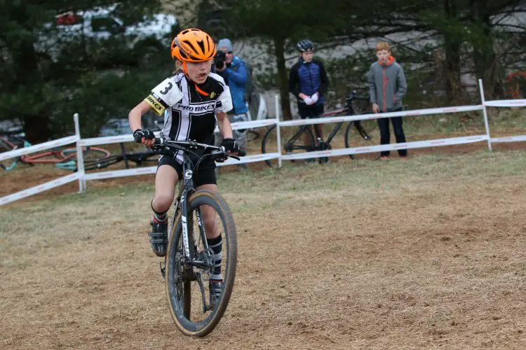 Junior Women 9-10, 2016 Cyclocross National Championships. © Cyclocross Magazine