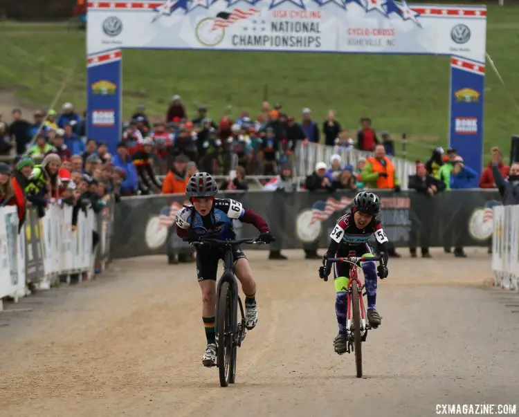 The sprint of the day: Kaya Musgrave and Keren Bennett. Junior Women 11-12, 2016 Cyclocross National Championships. © Cyclocross Magazine