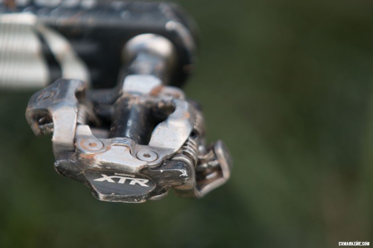Shimano XTR pedals kept Uhl on the bike when he wasn't tripoding around the Biltmore's steep off camber turns. © Cyclocross Magazine
