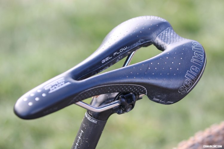 Uhl finds the Selle Italia SLR Gel Flow comfortable, when he's not out of the saddle storming away from the field. © Cyclocross Magazine