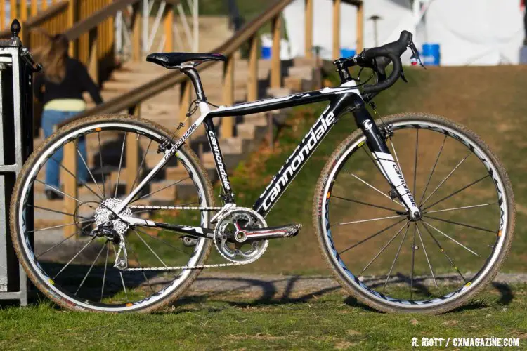 Graciela Val's Women's Masters 75+ winning Cannondale Super-X. 2016 Cyclocross National Championships. © R. Riott / Cyclocross Magazine