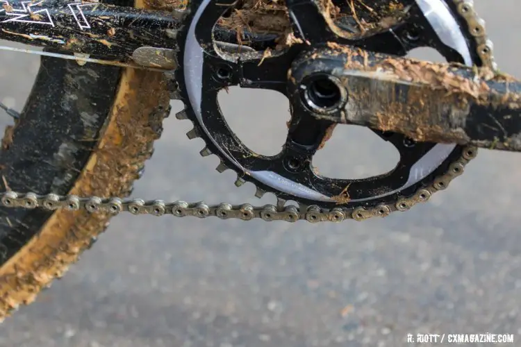 Willsey's crankset is Cannondale's Hallowgram offering mated to a SRAM X-sync 42 tooth ring. 2016 Cyclocross National Championships. © R. Riott / Cyclocross Magazine