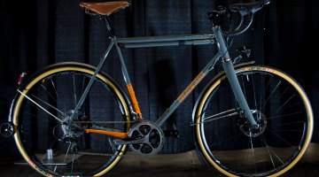 Breadwinner has a tricked-out full fendered B-Road gravel bike, complete with a dyno generator headlight and tailight and USB phone charger. NAHBS 2016. © Cyclocross Magazine