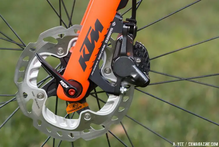 KTM's Canic CXC is a disc-only offering, following the trend within the industry, but straying from norms with a 15mm front and 135x12mm rear thru axle. © A. Yee / Cyclocross Magazine