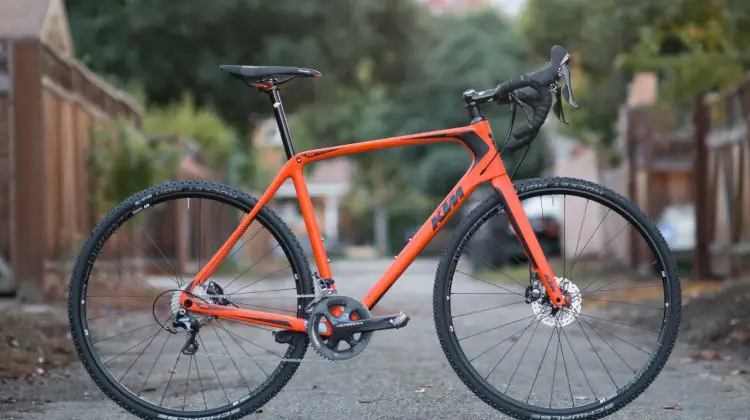 KTM Canic CXC cyclocross bike is at home on the cyclocross coure, but it can also double as a rough road bike, dirt road machine, or back alley cat racer. © A. Yee / Cyclocross Magazine