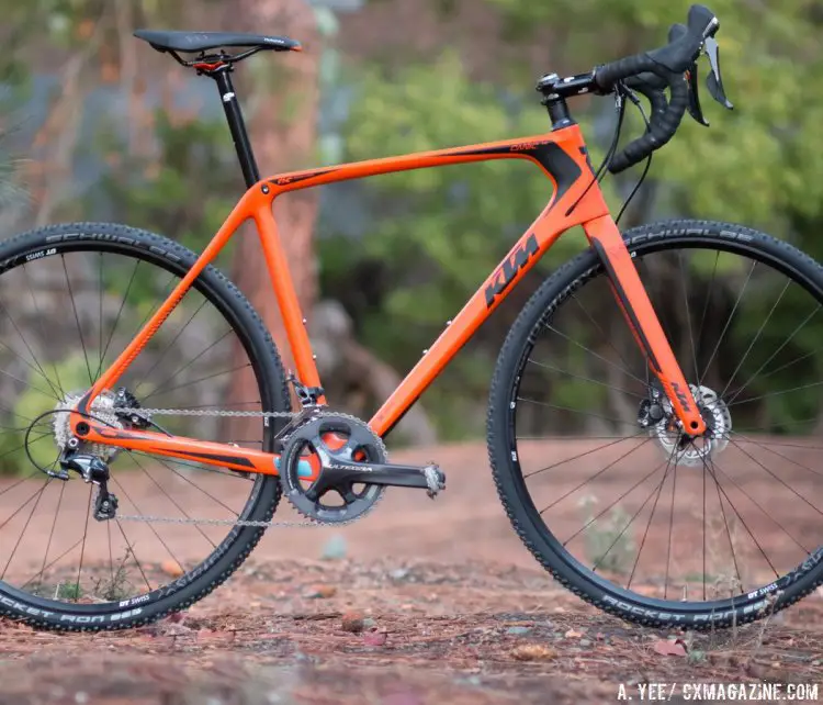 The bright orange, race-ready 2015 KTM Canic CXC cyclocross bike. © A. Yee / Cyclocross Magazine