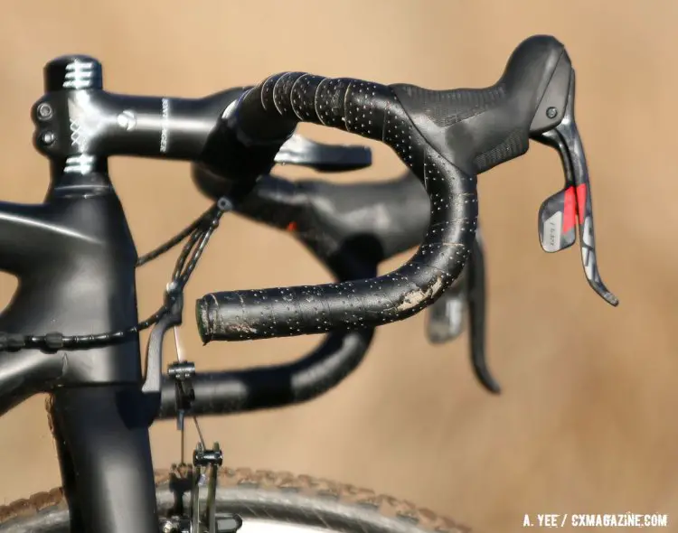 SRAM Red 10 speed shifters were inoperable with Mertz's singlespeed drivetrain. Singlespeed Women, 2016 Cyclocross National Championships. © Cyclocross Magazine