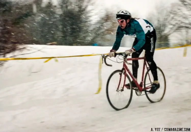 Dale Knapp, racing in third at the 1995 Cyclocross Nationals in Leceister, Mass. He would finish 5th. © Cyclocross Magazine