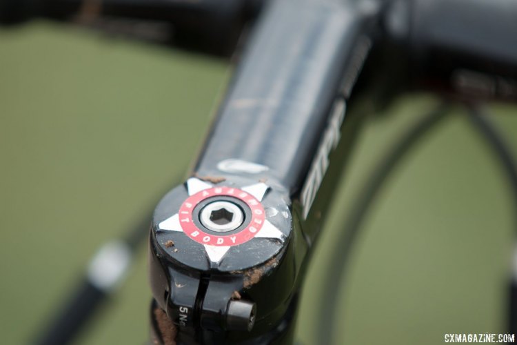 Ortenblad's Crux featued a top cap advertising his sponsor's fit sysem. © Cyclocross Magazine