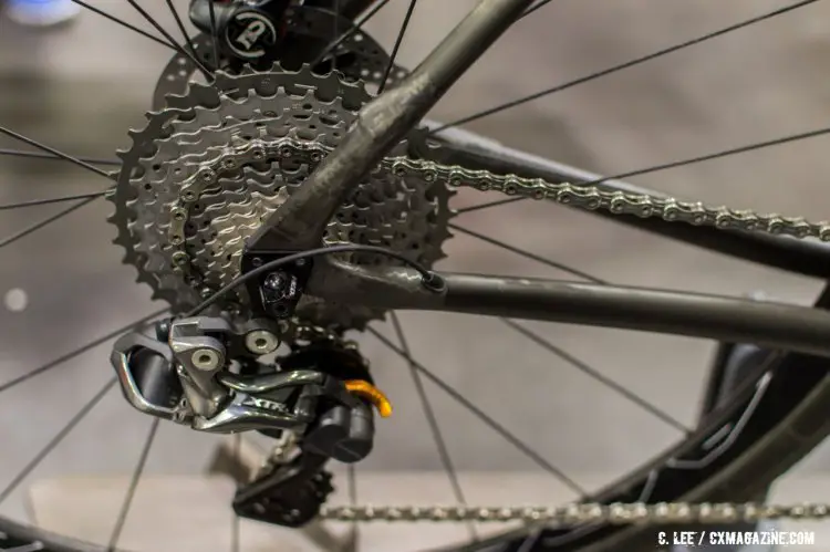 Appleman makes his own dropouts, seen here with XTR Di2 shifitng on an 11-40 M9000 cassette. NAHBS 2016. © Clifford Lee / Cyclocross Magazine