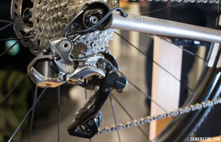 A custom Direct Mount-specific hanger and XTR Di2/Dura-Ace/R785 levers drivetrain are some nice touches that separate this XT1 from production cyclocross bikes. The right STI shifter handles both up and down shifts, while the left shifter also allows downshifts. NAHBS 2016. © Cyclocross Magazine