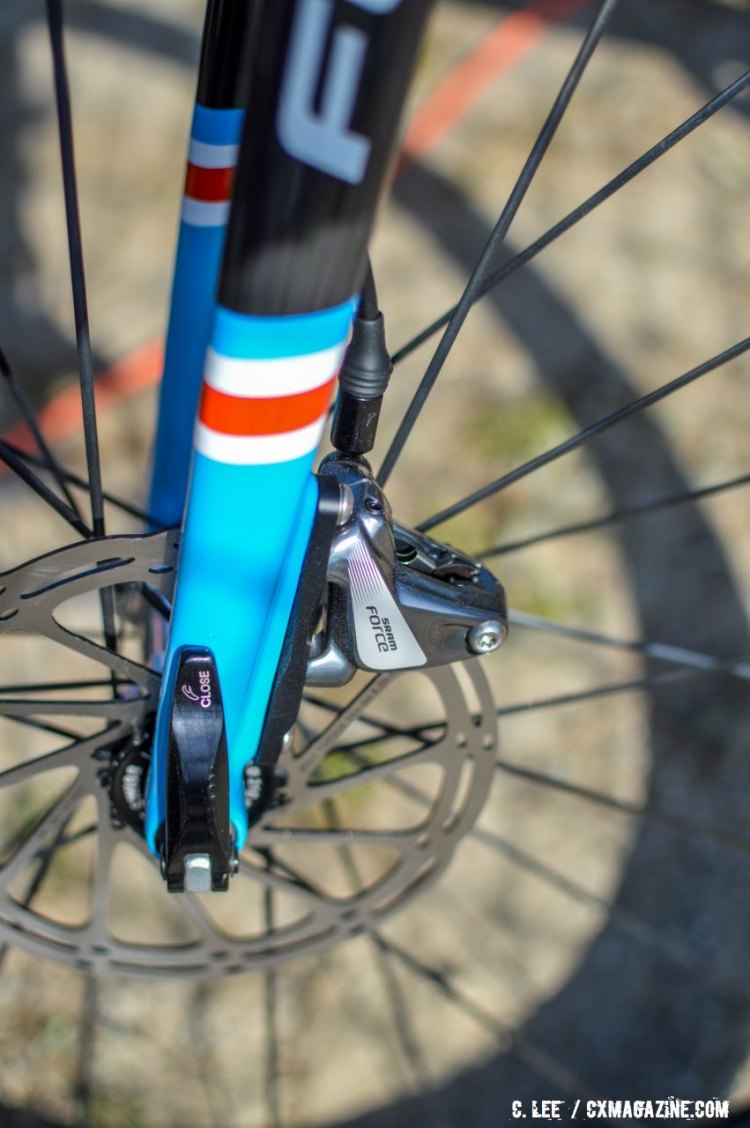 A close-up look at the flat mount disc brake mounts on the new 2016 Focus Mares fork. © Clifford Lee / Cyclocross Magazine