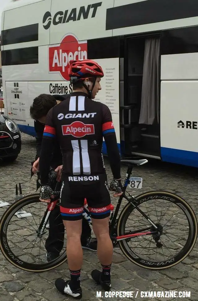 Lars van der Haar has his road bike checked over one last time prior to Wednesday's Scheldeprijs. © Marc Coppedge