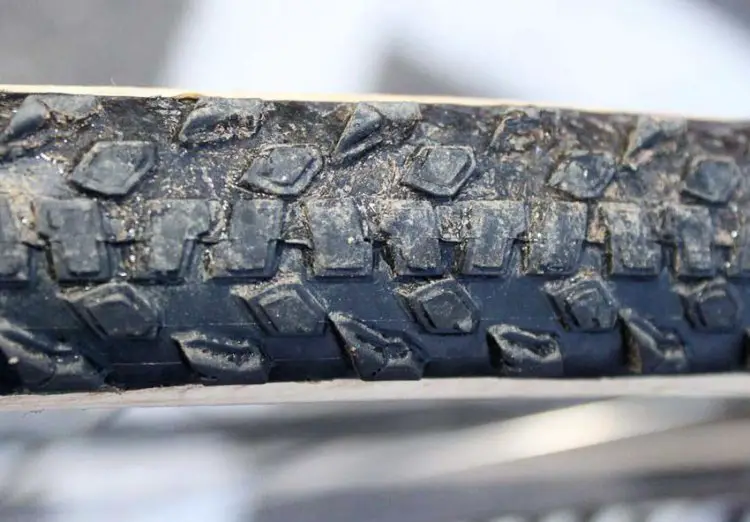 Specialized Captain - as raced on a Todd Wells' tubular, but also found on a 35c 2Bliss casing, which was one of our favorite tubeless tires before it was discontinued.