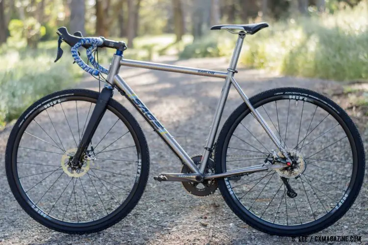 Sage Cycles Barlow Titanium gravel bike. ©️ Clifford Lee / Cyclocross Magazine