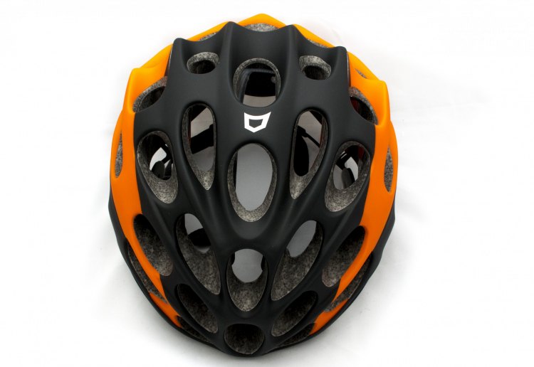 Catlike Mixino helmet. © Cyclocross Magazine