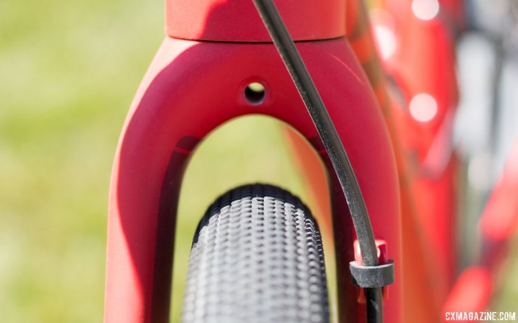 External cable routing and room for 40c tires on the Hatchet SX. Sea Otter Classic 2016. © Cyclocross Magazine