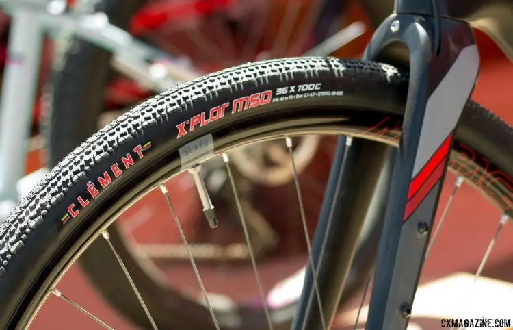 The Clement X'Plor MSO 36c tires are a popular gravel option, and hopefully the Jamis will swap over to the new tubeless version to work well with the American Classic tubeless wheels. Jamis 2017 Renegade Elite carbon gravel bike. Sea Otter Classic 2016. © Cyclocross Magazine