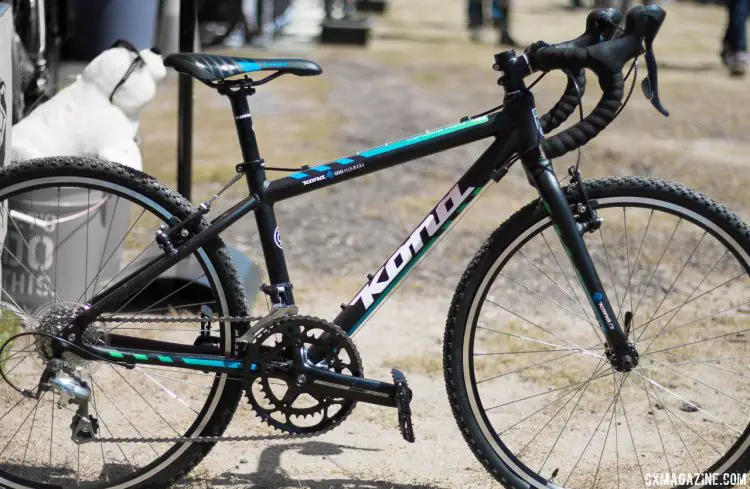 Kona's pint-sized Jake 24 cyclocross bike, with 24" wheels and a 45.7cm top tube, 59.7cm standover. Sea Otter Classic 2016. © Cyclocross Magazine