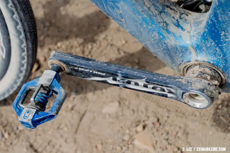 Color matched Crank Borthers Candy pedals for Farina. 2016 Lost & Found. ©️ Clifford Lee / Cyclocross Magazine