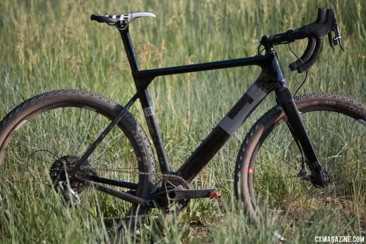3T Exploro gravel/cyclocross bike is more road bike-like in geometry (and aero design) than the Open Cycle's U.P. but both have similar tire clearance and share the same fork. The LTD frame weighs just 950g, while the Team version is 200g more. © Cyclocross Magazine