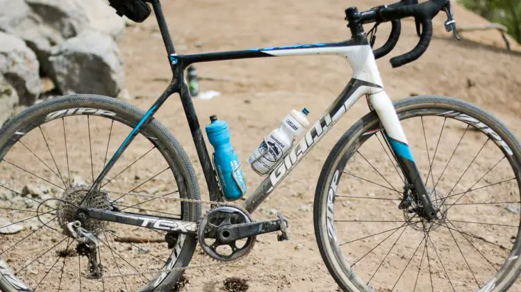 Carl Decker's Giant TCX Advanced cyclocross bike, as raced at the 2016 Lost & Found gravel race. ©️ Cyclocross Magazine