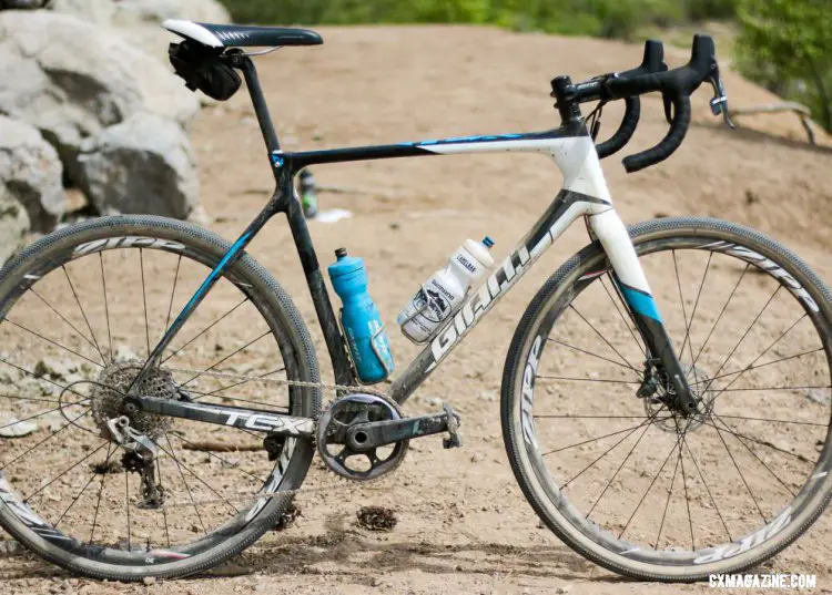 Carl Decker's Giant TCX Advanced cyclocross bike, as raced at the 2016 Lost & Found gravel race. ©️ Cyclocross Magazine