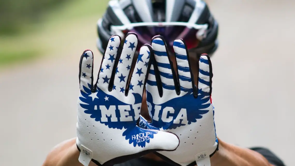 The obligatory shot of the Handup Gloves' iconic design. © Cyclocross Magazine