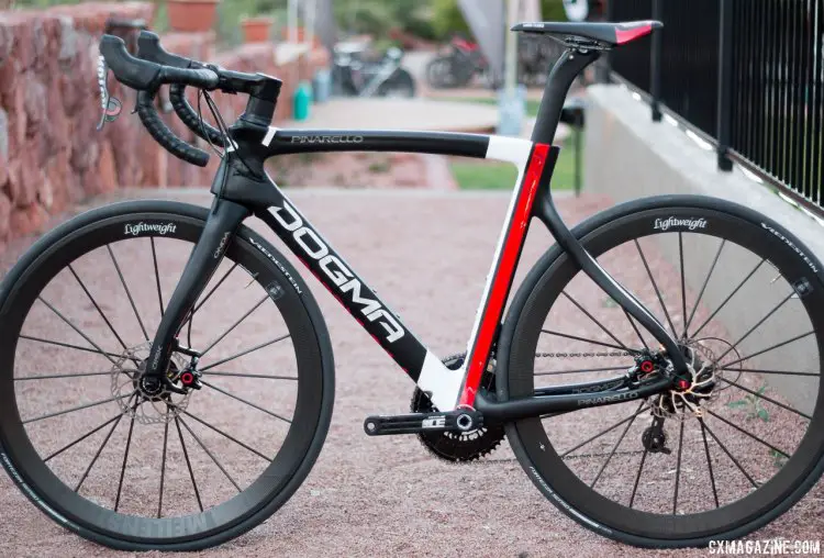 Our Dogma Disk (with a k) test bike with Rotor's Uno hydraulic shifting component group and Lightweight's new disc wheels. © Cyclocross Magazine