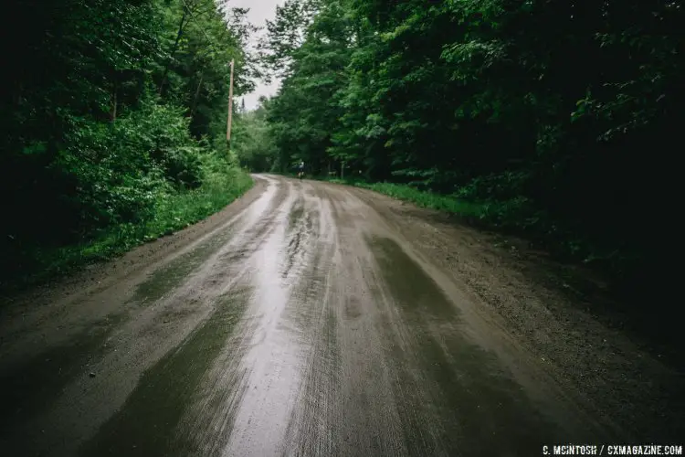 The cold, wet gravel miles of Raid Lamoille. © Chris McIntosh / Cyclocross Magazine