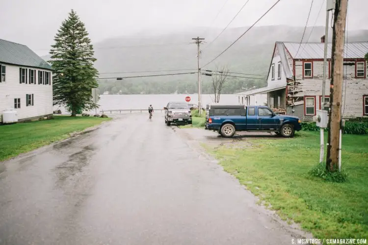 Descent to Lake Elmore VT. © Chris McIntosh / Cyclocross Magazine