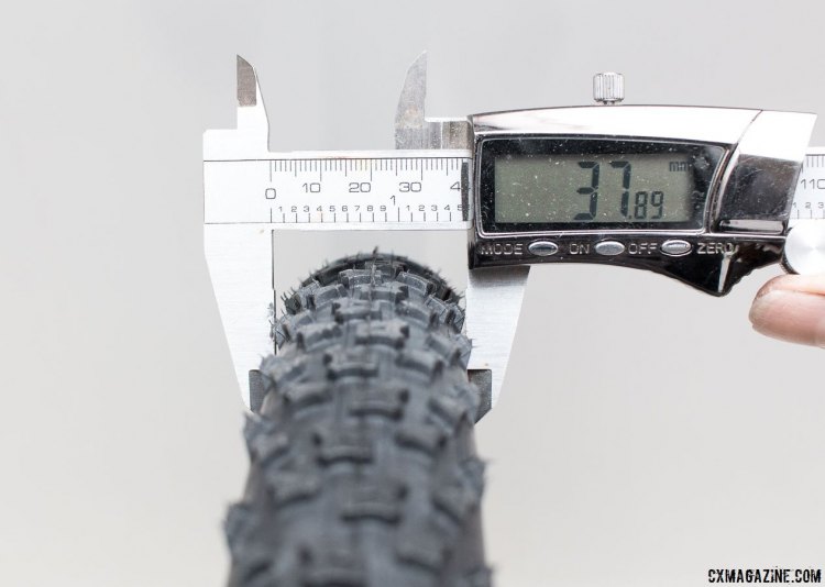 Tire width requirements will be enforced for the Monster Cross category. © Cyclocross Magazine