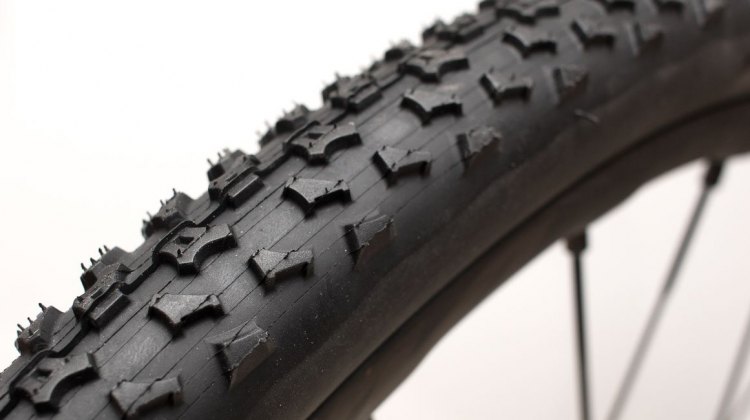 Ritchey Megabite 38mm Cross Tire features an aggressive tread with a prominent side knob that works well in everything but peanut butter mud. © Cyclocross Magazine