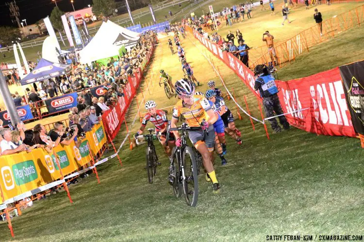 Amanda Miller leads the chase at the 2016 UCI Cyclocross World Cup. Cross Vegas 2016. © Cathy Fegan-Kim / Cyclocross Magazine