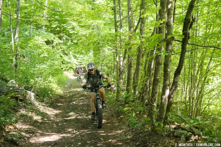 A trecherous climb through one of the notorius Pave sectors. © C. McIntosh / Cyclocross Magazine