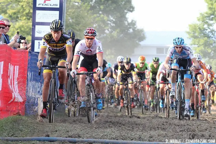 Meeusen leads the men to the mud. 2016 Jingle Cross World Cup, Elite Men. © D. Mable / Cyclocross Magazine