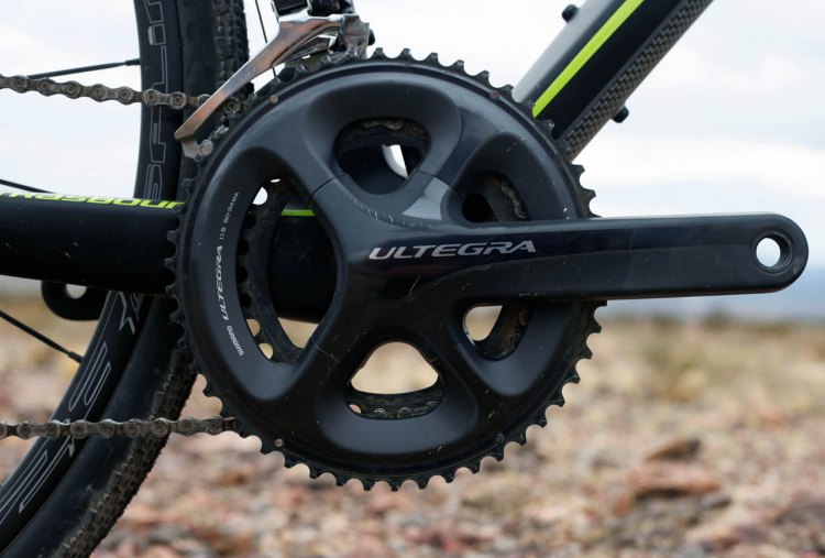 The bike is equipped with a Shimano Ultegra 6800 Drivetrain with compact gearing. © Cyclocross Magazine