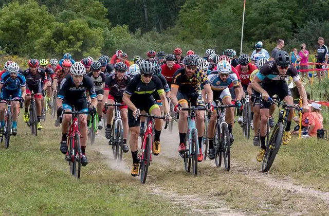 The start of the Elite Men's field at the 2016 Alma GP photo: Nick Forsman