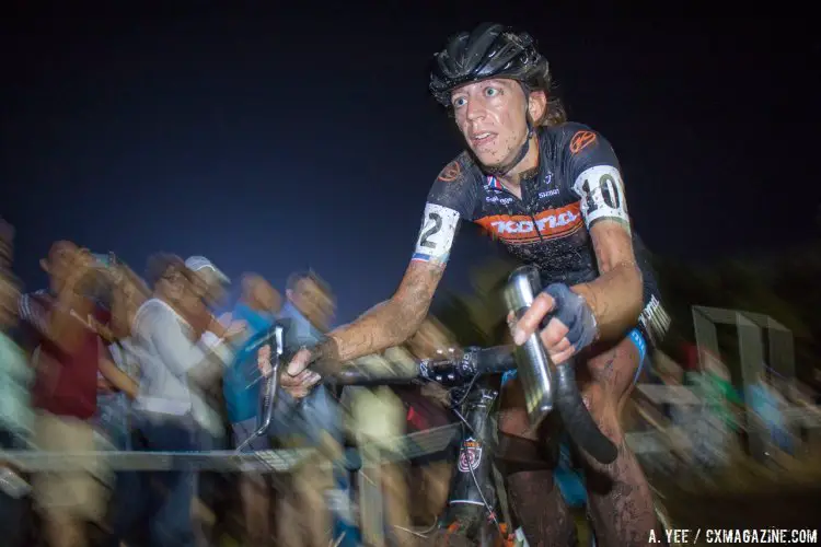 Helen Wyman doesn't love the dry grass of CrossVegas and skipped the race this year, but found fresh legs and her favorite conditions waiting for her in Iowa. 2016 Jingle Cross Day 1 Night Race - Elite Women. © A. Yee / Cyclocross Magazine