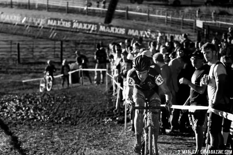 Ben Senkerik powers up through the mud. 2016 Jingle Cross Day 1, Elite Men. © D. Mable / Cyclocross Magazine