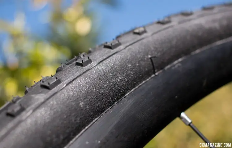 Panaracer Regacross 35c tubeless cyclocross tire has a rubber coated sidewall for protection. © Cyclocross Magazine