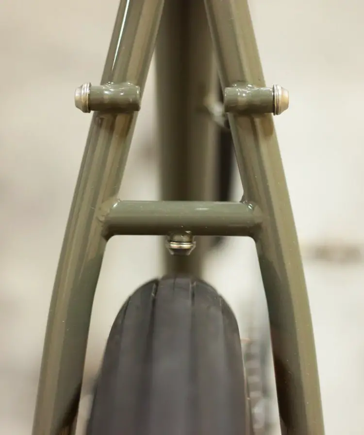 There is room for a rear fender even when the RAVN is fitted with a set of plump 47mm WTB Horizon tires. © Cyclocross Magazine
