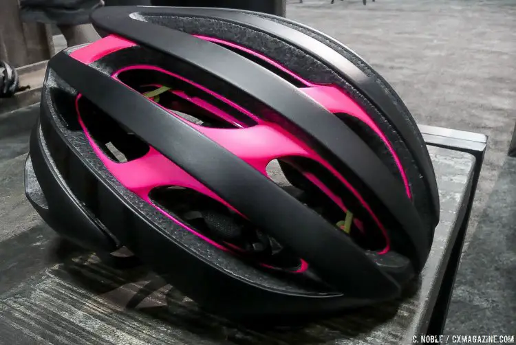 In this colorway, the pink polycarbonate layers act as a dynamic indication of layered material. © C. Noble / Cyclocross Magazine