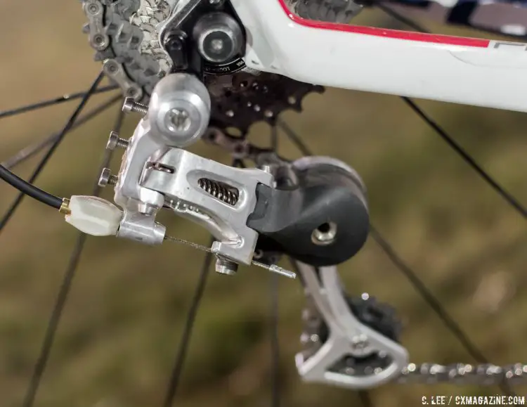 Mystery prototype rear derailleur seen on Molly Cameron's Focus Mares. © Clifford Lee / Cyclocross Magazine