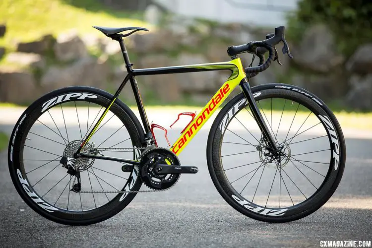 Cannondale SuperSix EVO equipped with SRAM's RED eTap WiFli © Victor Lucas